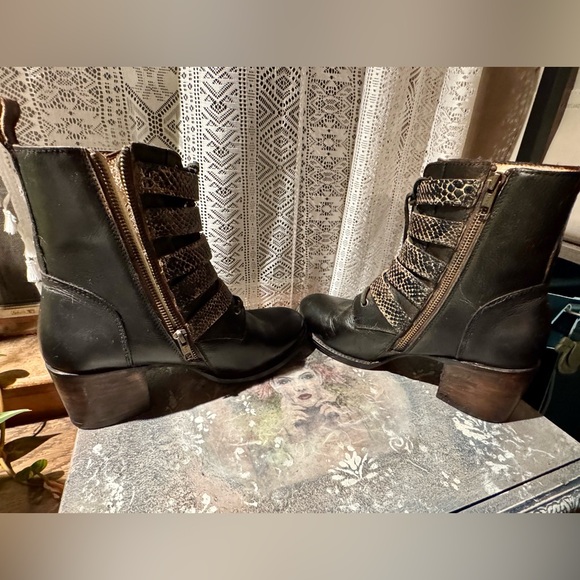 Freebird by Steven Candice size 9 - Picture 3 of 12